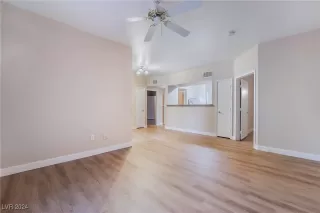 Photo #6: 2623979 Listing 