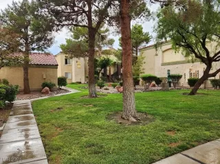 Photo #3: 2623989 Listing 