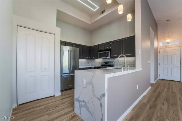 MLS: 2624001 Condo For Sale