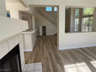 Photo #6: 2624028 Listing 