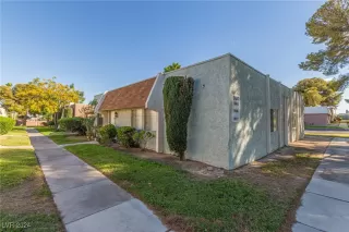 Photo #2: 2624032 Listing