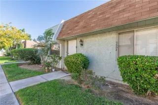 Photo #3: 2624032 Listing