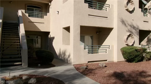 MLS: 2624057 Condo For Sale