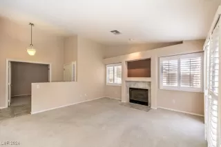 Photo #4: 2624072 Listing 