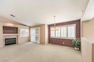 Photo #6: 2624072 Listing 