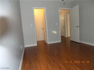 Photo #5: 2624077 Listing 