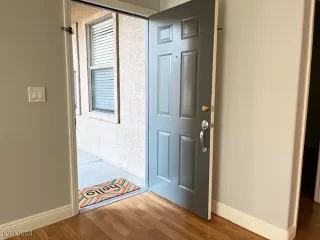 Photo #4: 2624102 Listing 