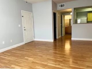 Photo #6: 2624102 Listing 