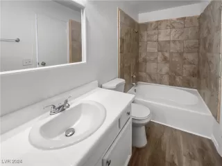 Photo #6: 2624125 Listing