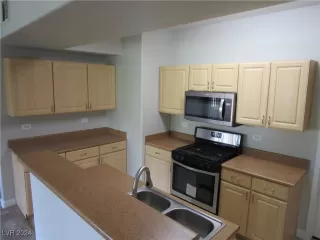Photo #4: 2624127 Listing 