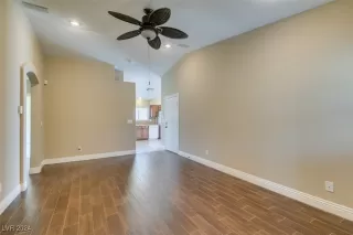 Photo #2: 2624132 Listing 