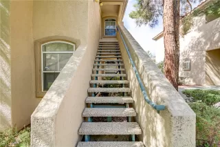 Photo #2: 2624148 Listing