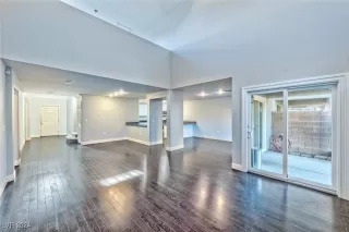 Photo #2: 2624152 Listing 