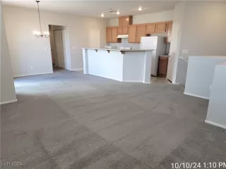 Photo #4: 2624166 Listing 