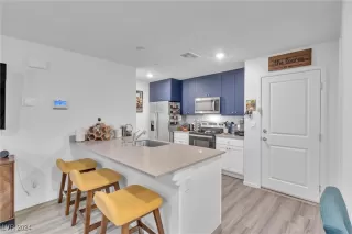 Photo #5: 2624187 Listing 