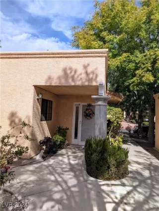 Photo #2: 2624191 Listing 