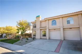 Photo #1: 2624207 Listing 