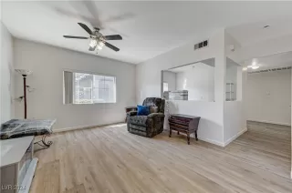 Photo #6: 2624243 Listing