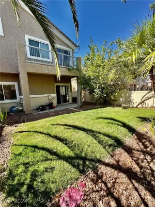 Photo #2: 2624259 Listing 