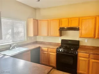 Photo #1: 2624265 Listing 