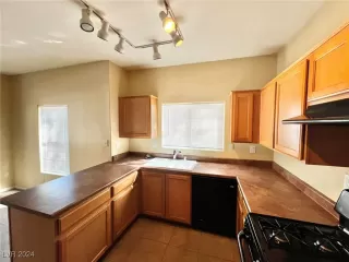 Photo #2: 2624265 Listing 