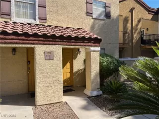 Photo #1: 2624269 Listing 