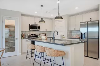 Photo #2: 2624287 Listing 