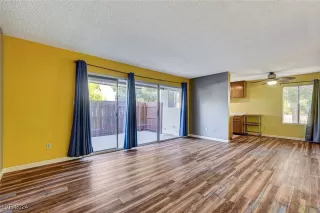 Photo #1: 2624303 Listing