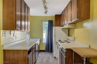 Photo #6: 2624303 Listing