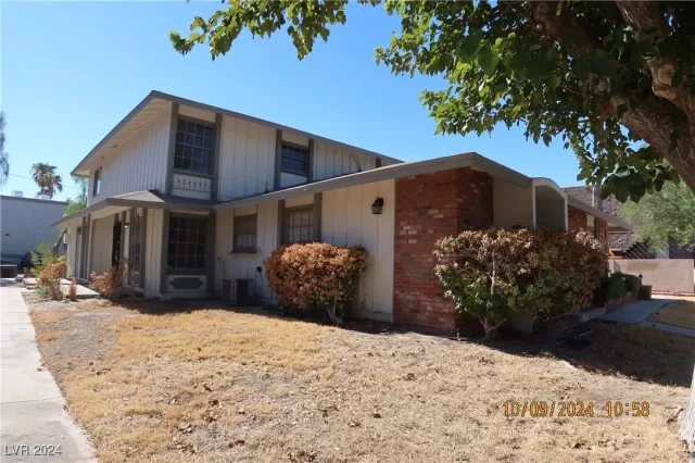 MLS: 2624321 Condo For Sale