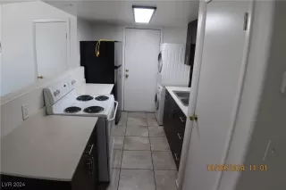 Photo #6: 2624321 Listing 