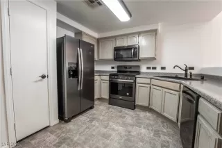 Photo #6: 2624354 Listing 