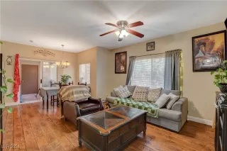 Photo #3: 2624356 Listing