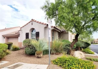 Photo #1: 2624359 Listing 