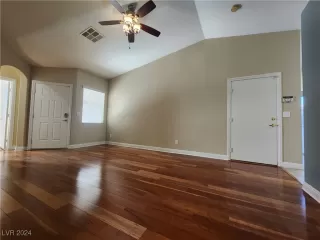 Photo #4: 2624359 Listing 