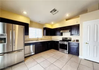 Photo #6: 2624359 Listing 