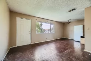 Photo #2: 2624402 Listing