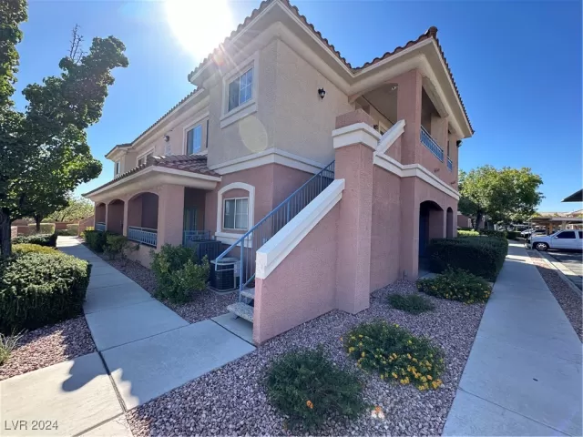 MLS: 2624439 Condo For Sale