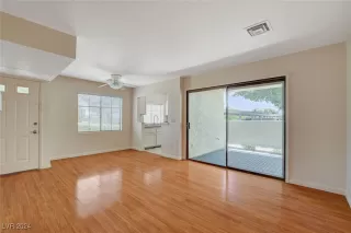 Photo #6: 2624459 Listing