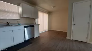 Photo #1: 2624465 Listing 