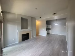 Photo #1: 2624472 Listing 