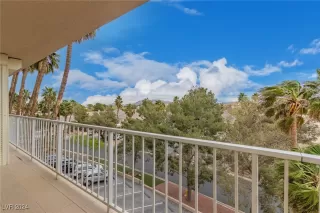 Photo #4: 2624482 Listing 