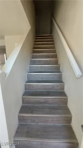 Photo #4: 2624493 Listing