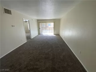 Photo #5: 2624497 Listing 