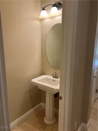 Photo #2: 2624503 Listing 