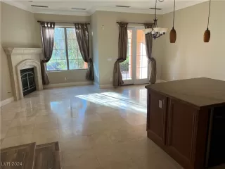 Photo #4: 2624503 Listing 