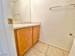 Photo #5: 2624525 Listing 