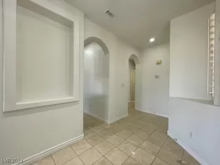 Photo #3: 2624547 Listing 