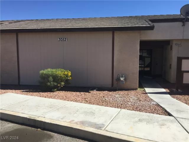 MLS: 2624596 Condo For Sale