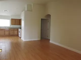 Photo #1: 2624626 Listing 